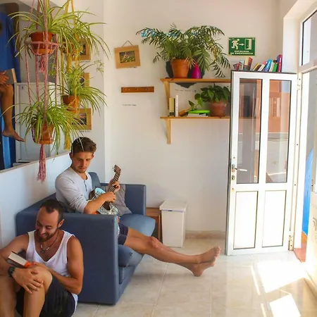 La Ventana Azul بيت شباب لاس بالماس دي غران كاناريا